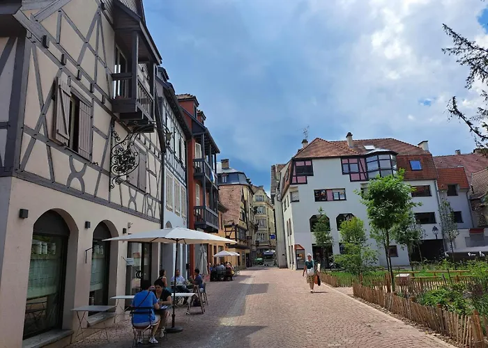 Appartement Centre Historique Avec Parking Inclus