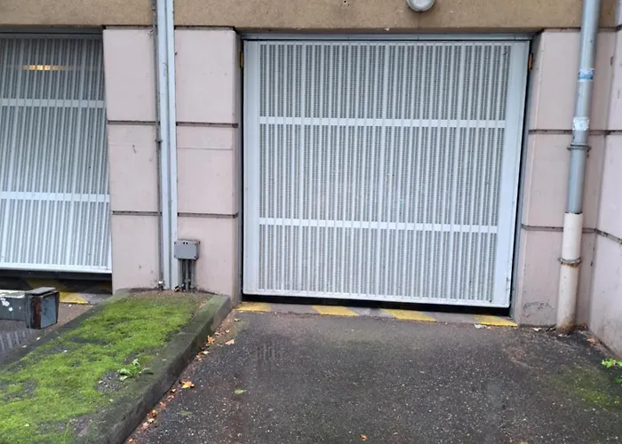 Appartement Centre Historique Avec Parking Inclus